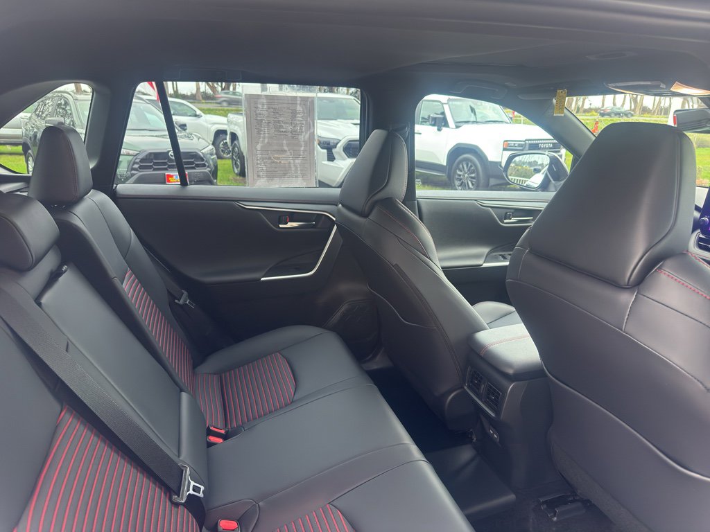 Used 2025 Toyota RAV4 XSE image 15