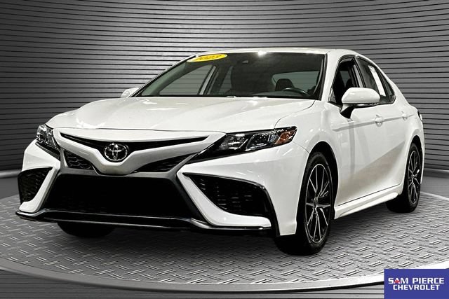 Used 2023 Toyota Camry SE