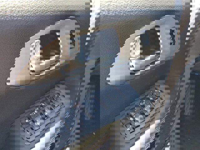 New 2024 Chrysler Pacifica Limited w/ S Appearance Package image 12