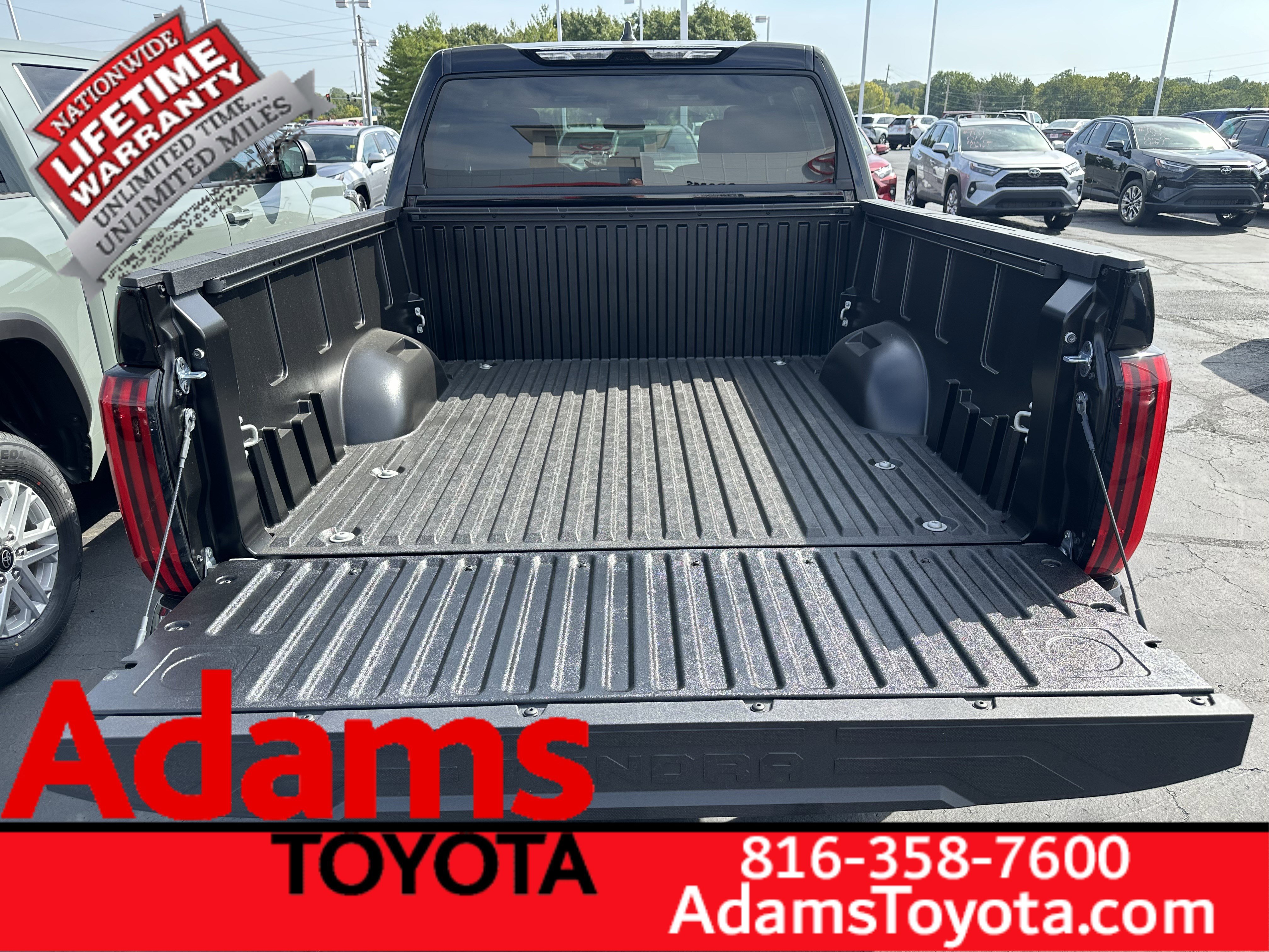 New 2026 Toyota Tundra SR5 image 7