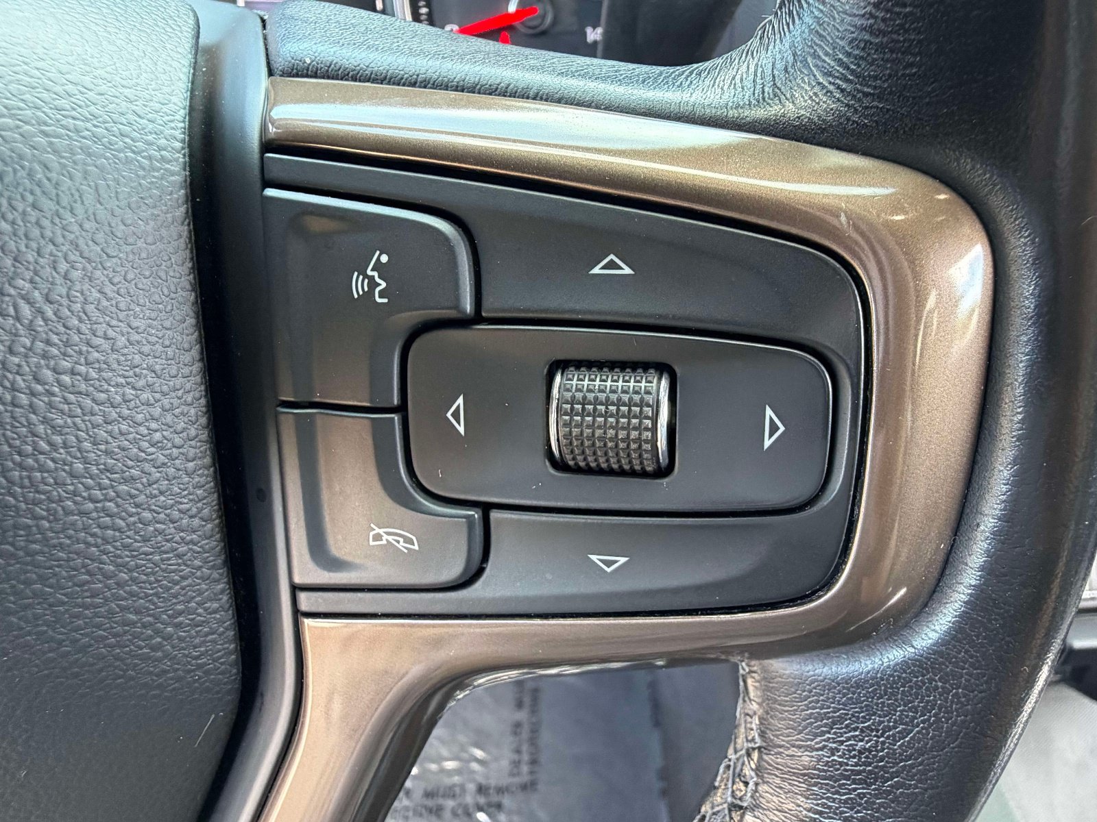 Used 2022 Chevrolet Silverado 3500 High Country w/ Safety Package II AWD/4WD image 13