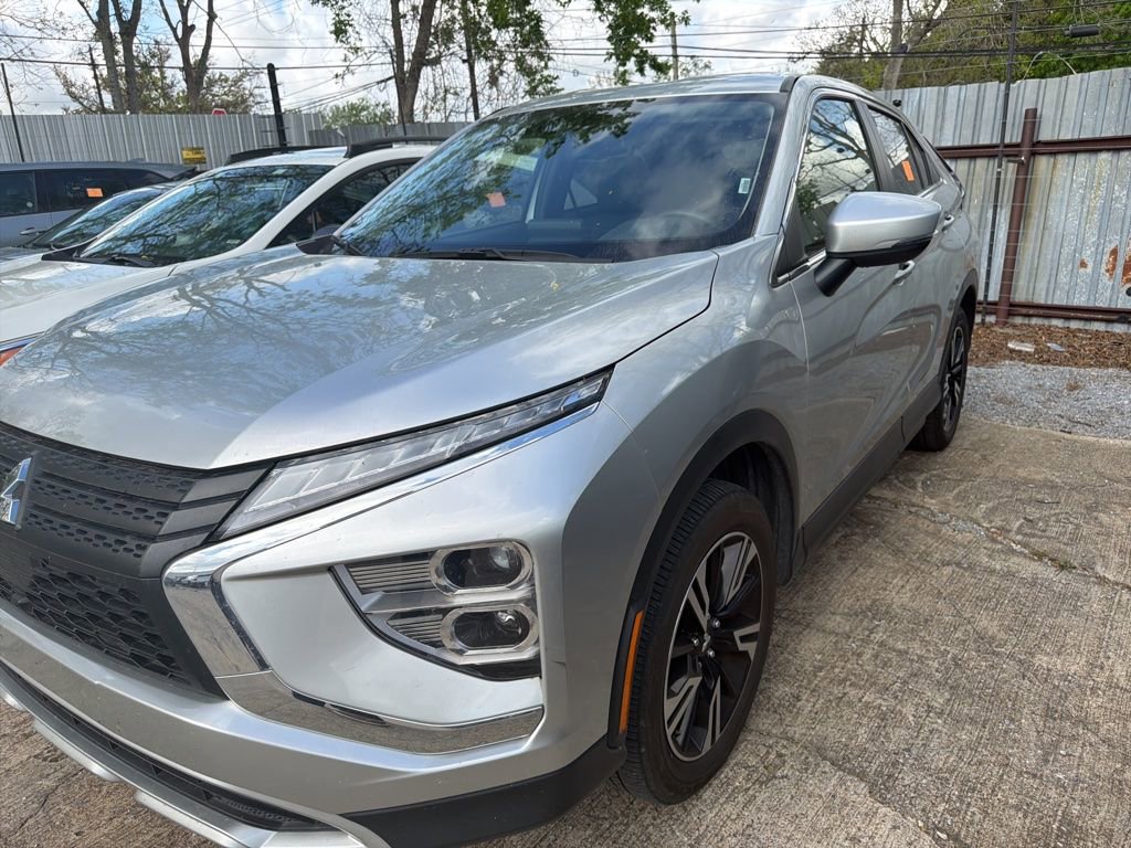 Used 2025 Mitsubishi Eclipse Cross SE image 1
