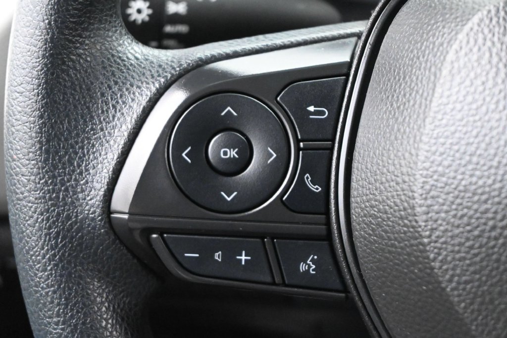 Used 2024 Toyota Corolla LE FWD image 6