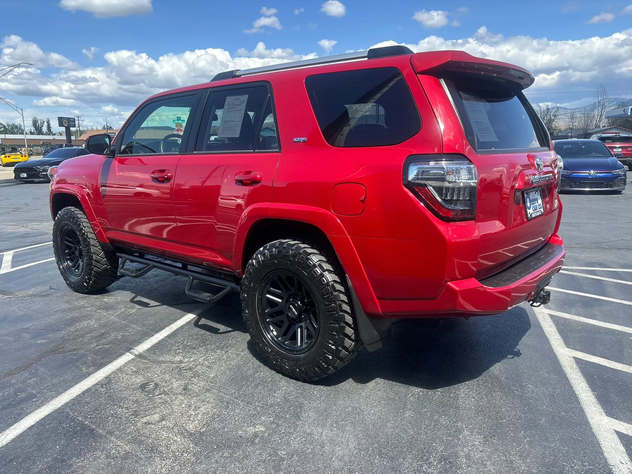Used 2020 Toyota 4Runner SR5 AWD/4WD image 3