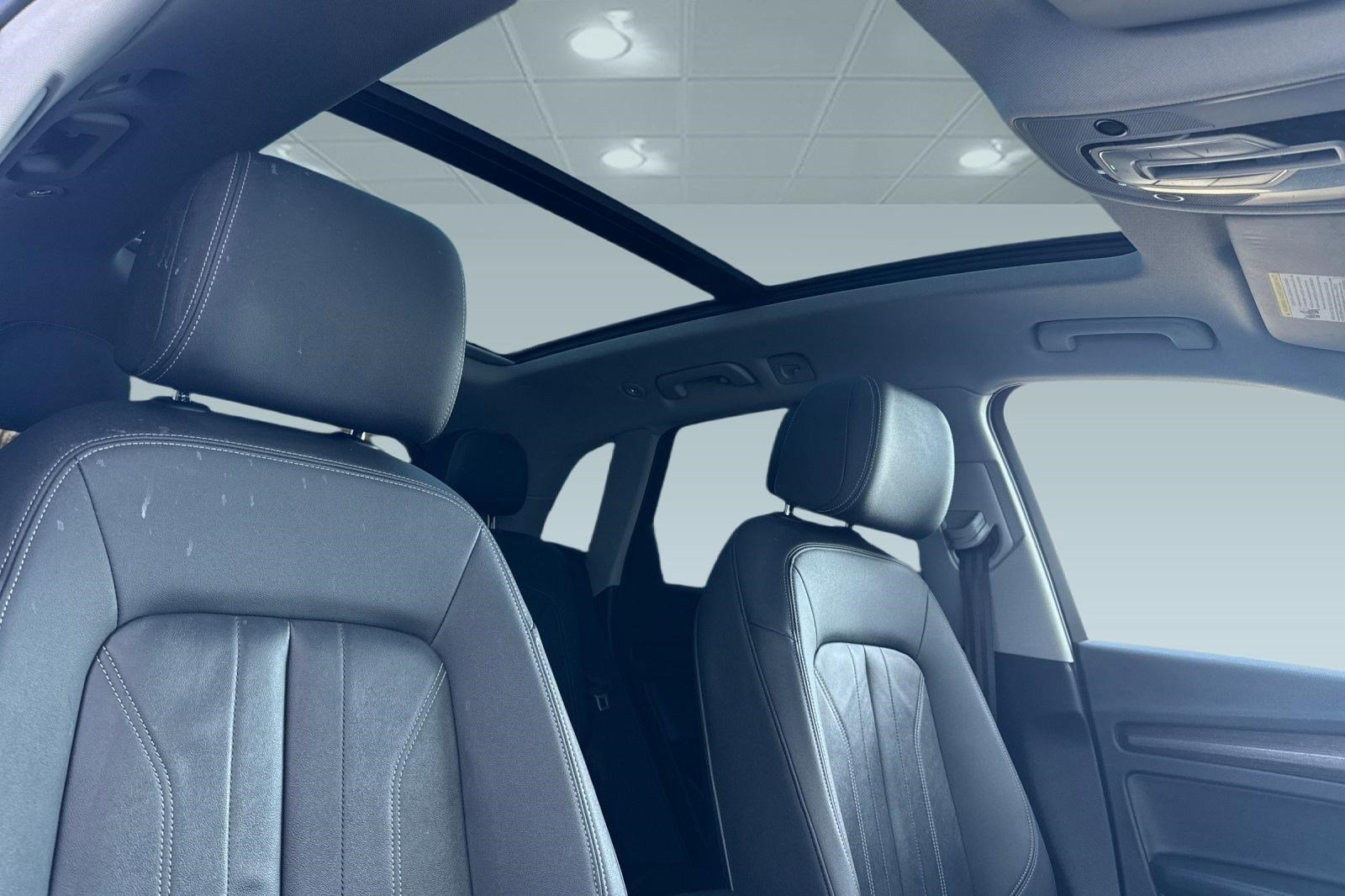 Used 2022 Audi Q5 2.0T Premium w/ Convenience Package image 15