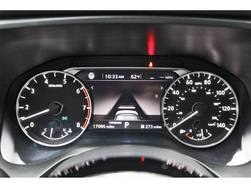 Used 2023 Nissan Rogue SV image 12