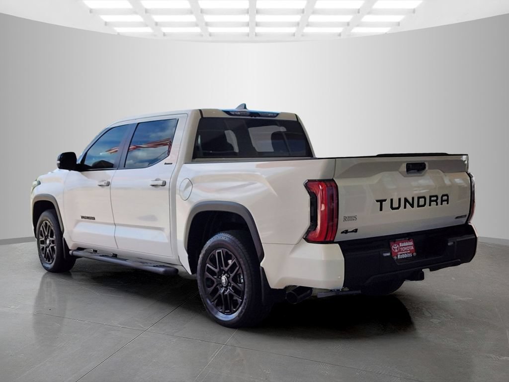 Used 2025 Toyota Tundra Limited AWD/4WD image 7