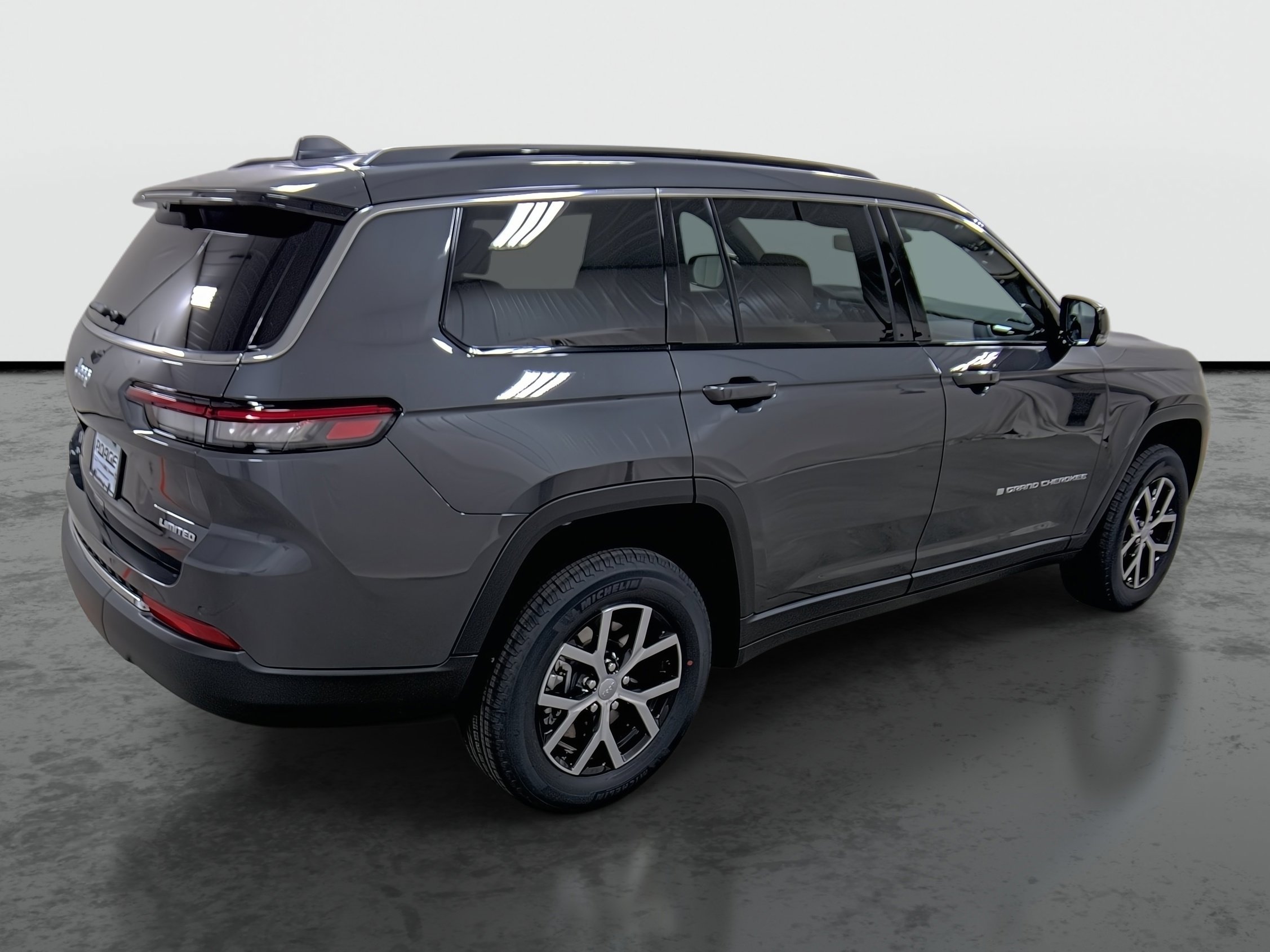 New 2025 Jeep Grand Cherokee L Limited w/ Luxury Tech Group II image 4