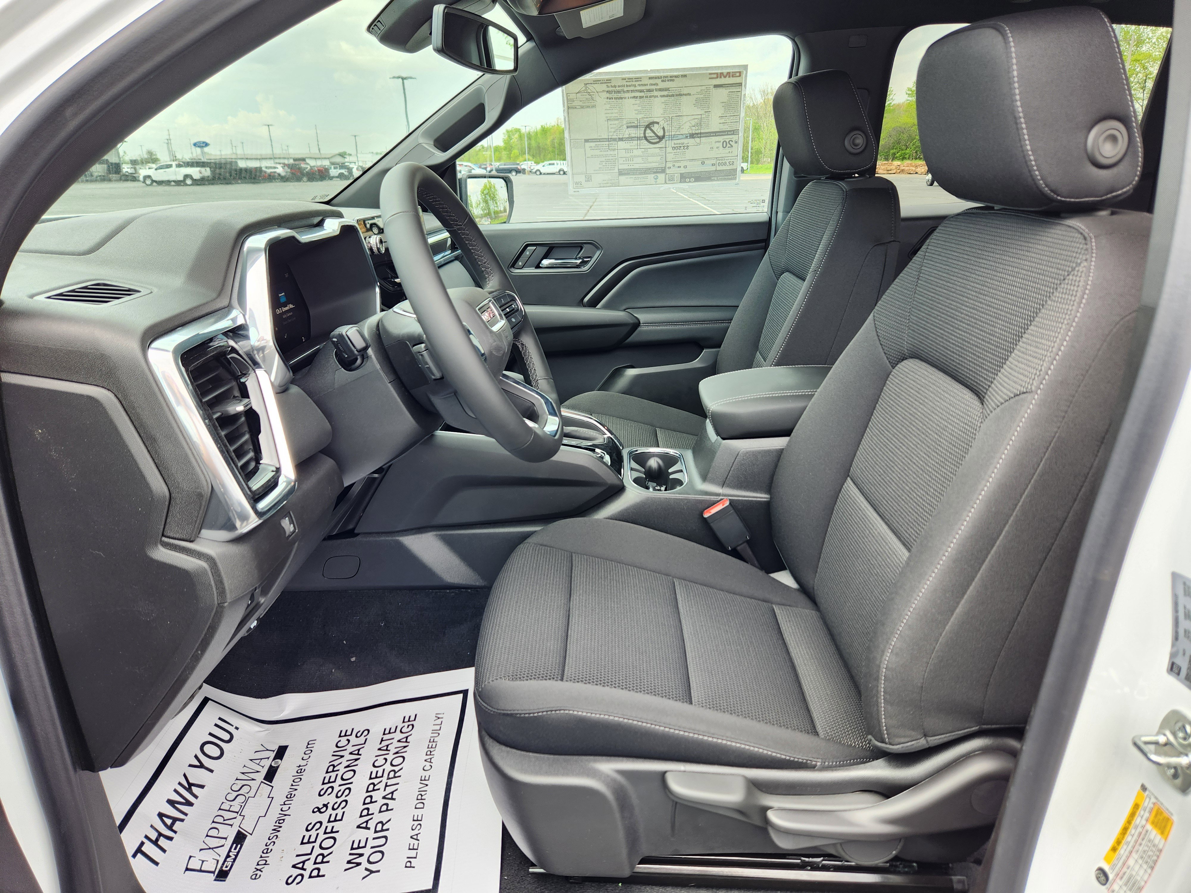 New 2025 GMC Canyon Elevation w/ Convenience Package image 8