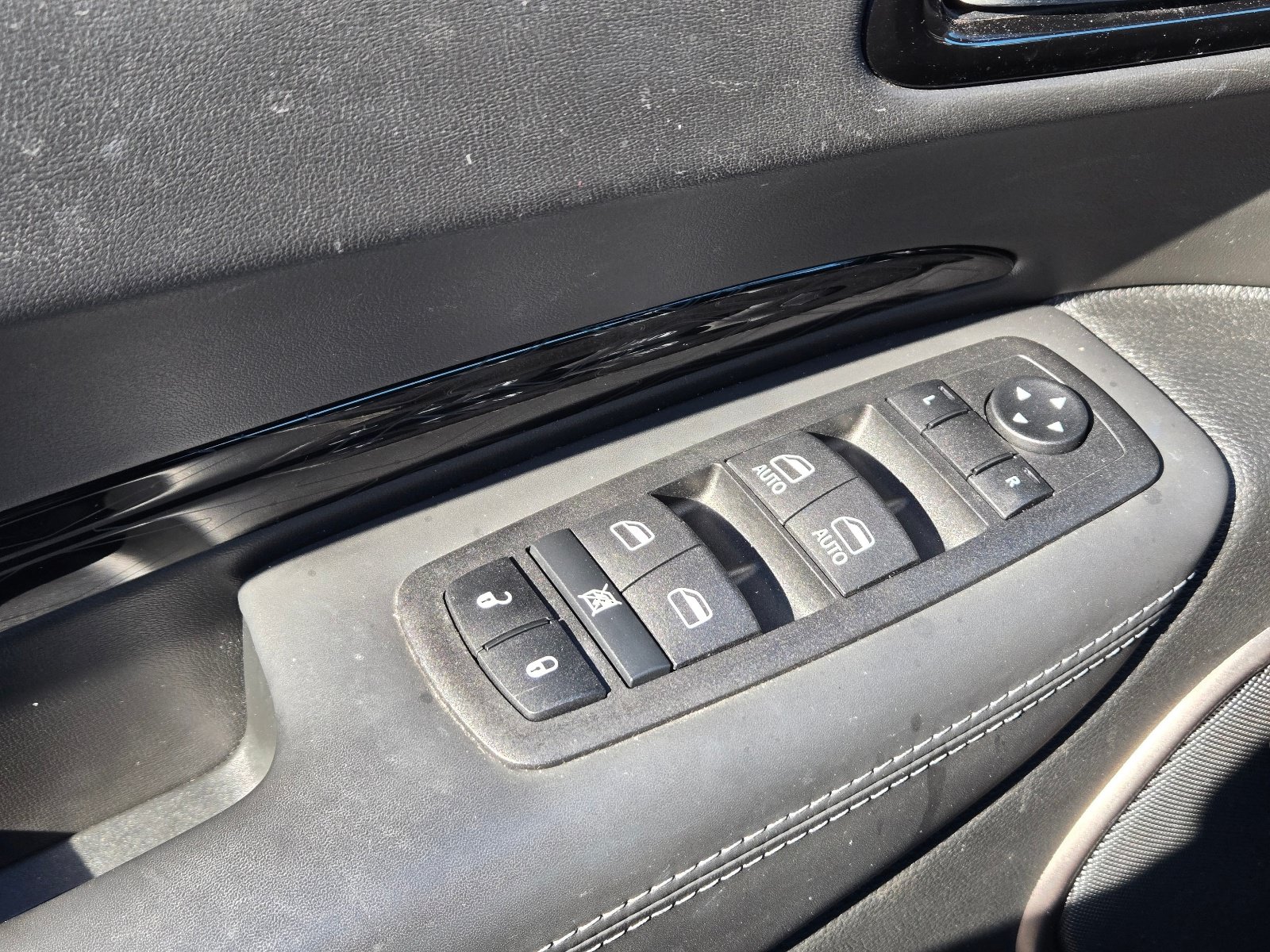 Used 2022 Dodge Durango Citadel RWD image 14