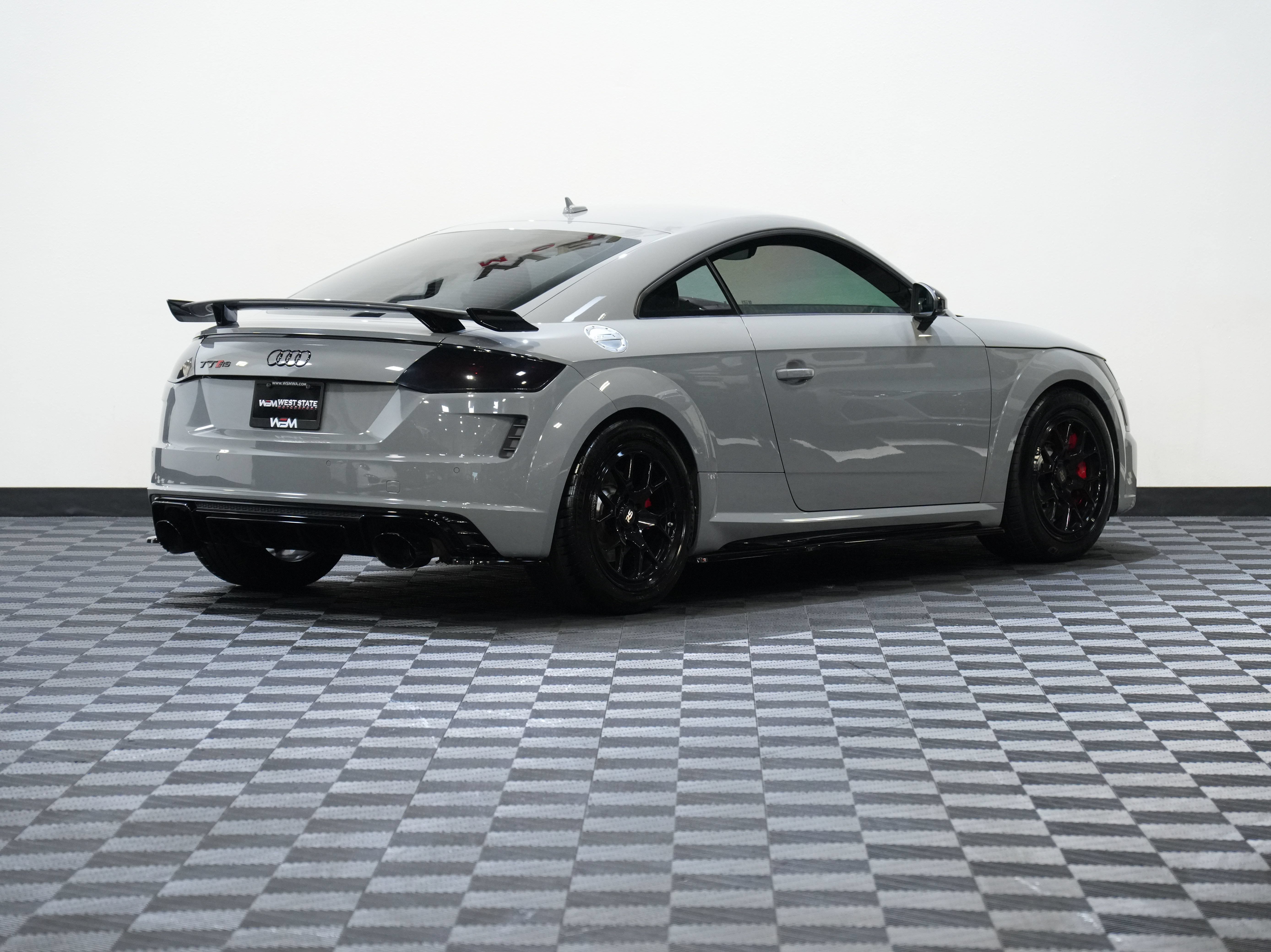 Used 2019 Audi TT RS w/ Technology Package AWD/4WD image 6