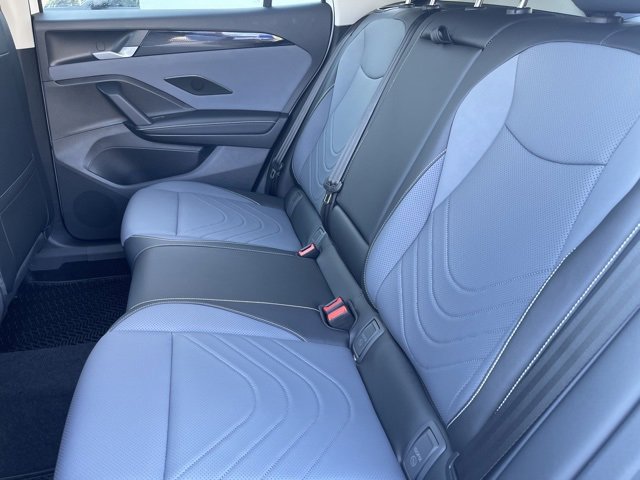 New 2026 Volkswagen Tiguan SE image 13