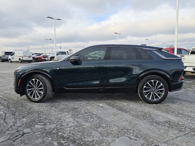 Used 2024 Cadillac Lyriq Sport image 18