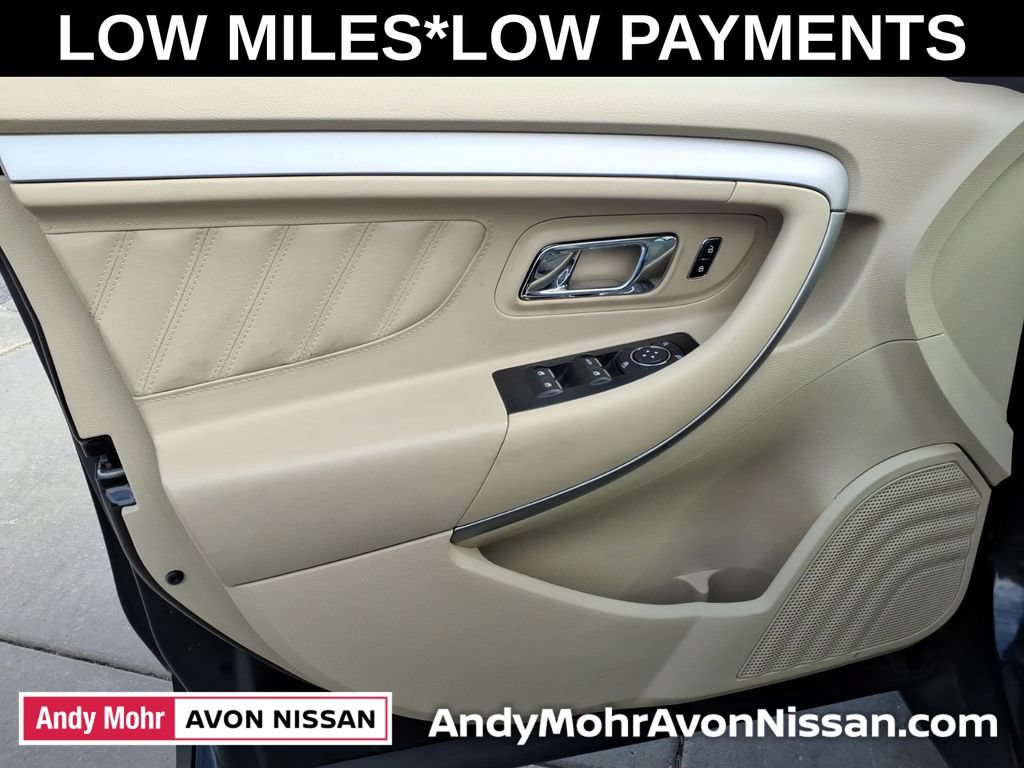 Used 2018 Ford Taurus SE FWD image 13