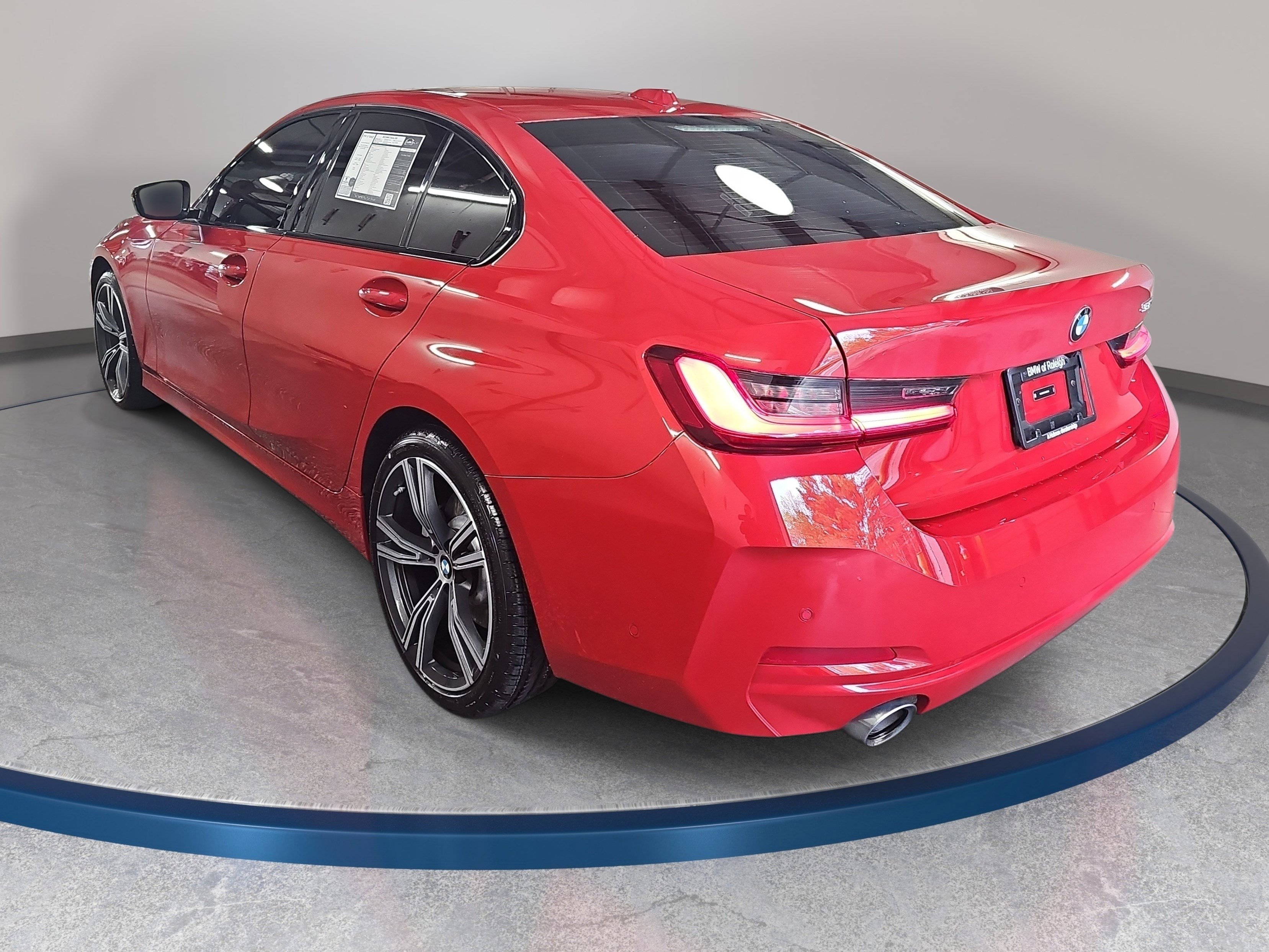 Certified 2023 BMW 330i Sedan w/ Premium Package image 8