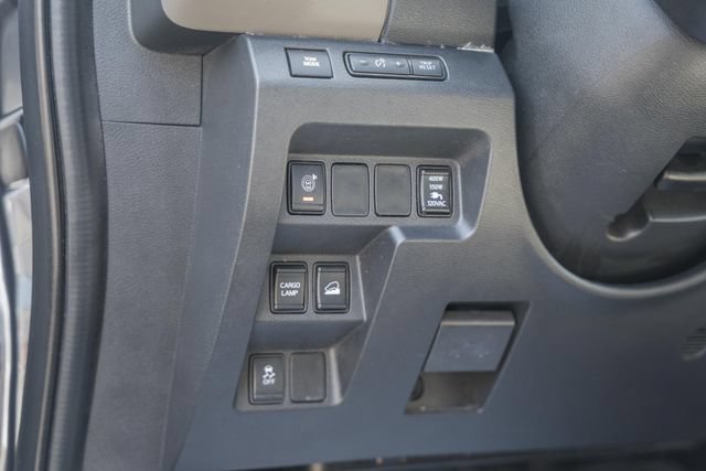 Used 2022 Nissan Frontier SV AWD/4WD image 37