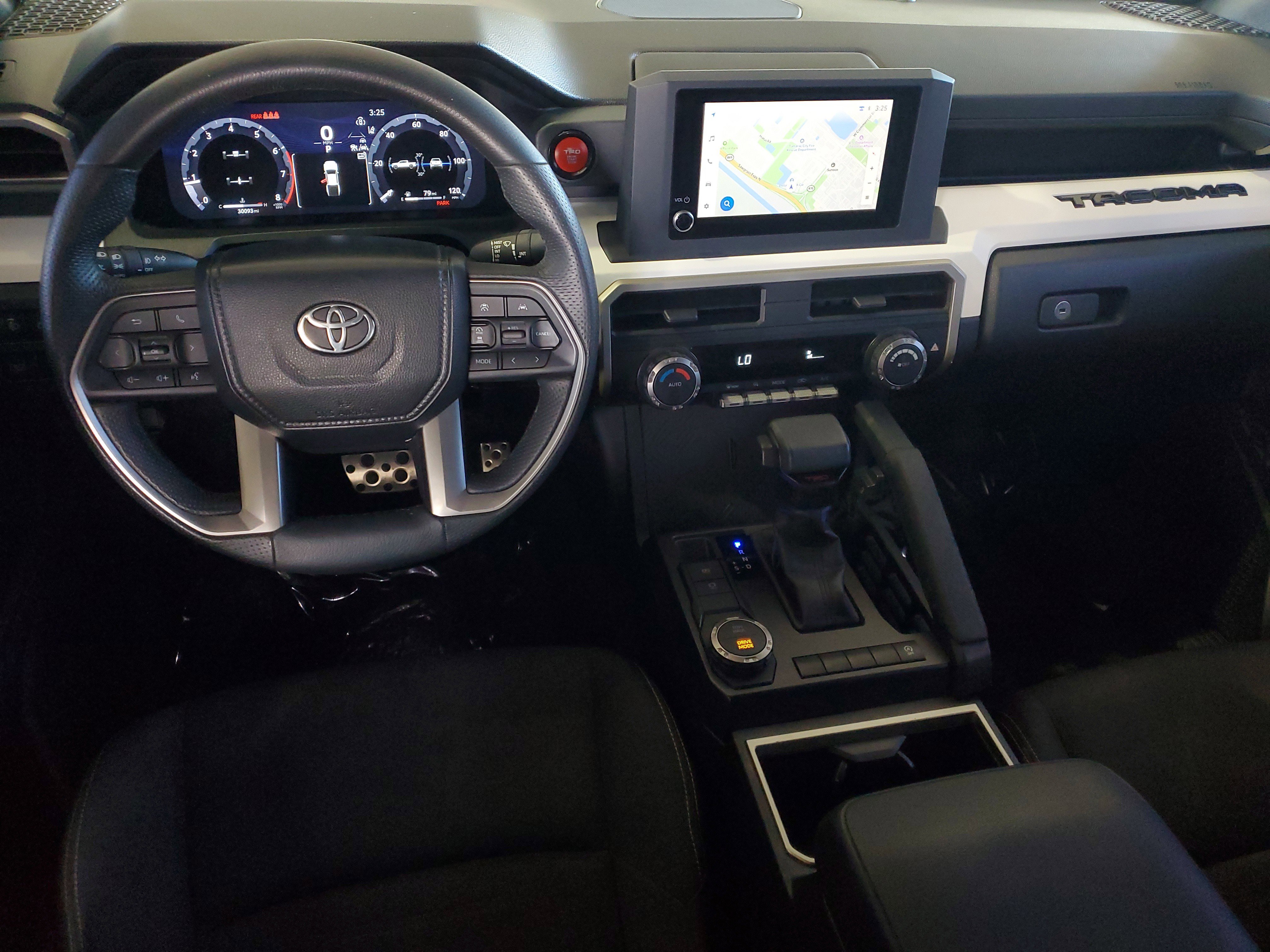 Used 2024 Toyota Tacoma TRD Sport RWD image 12