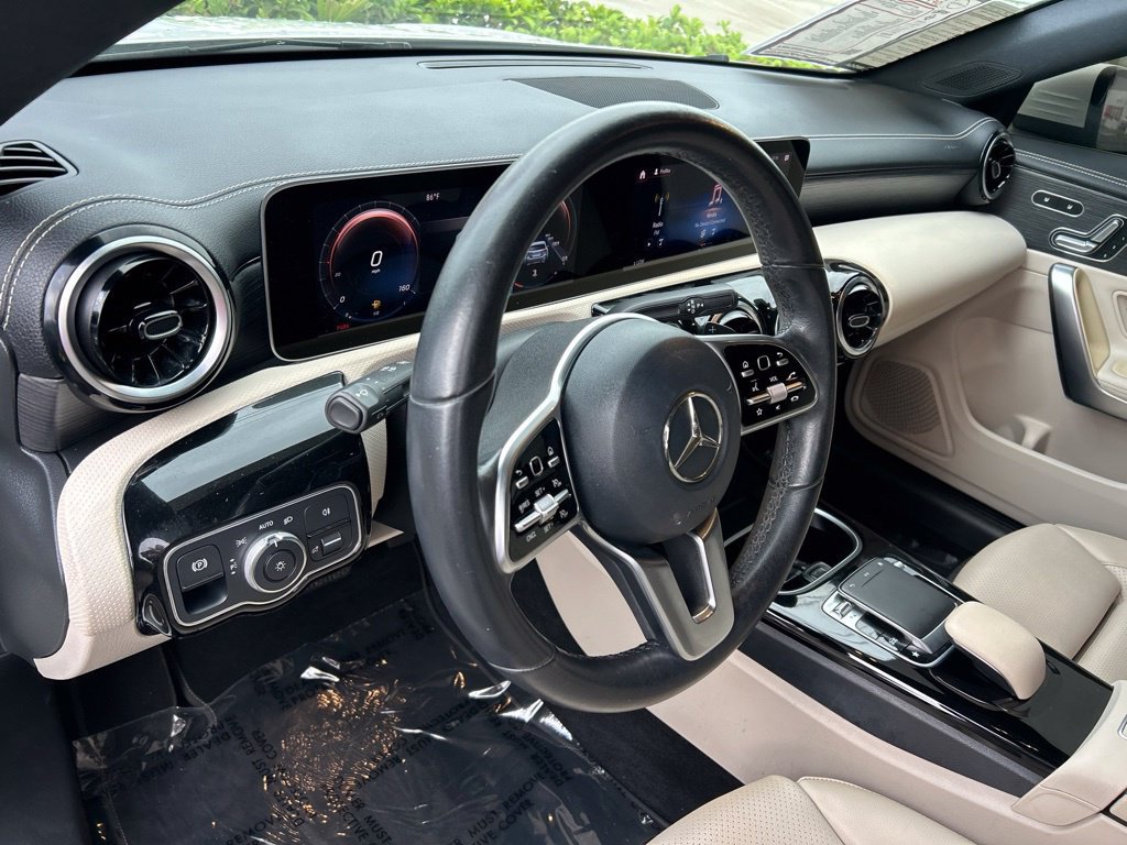 Used 2020 Mercedes-Benz CLA 250 image 23