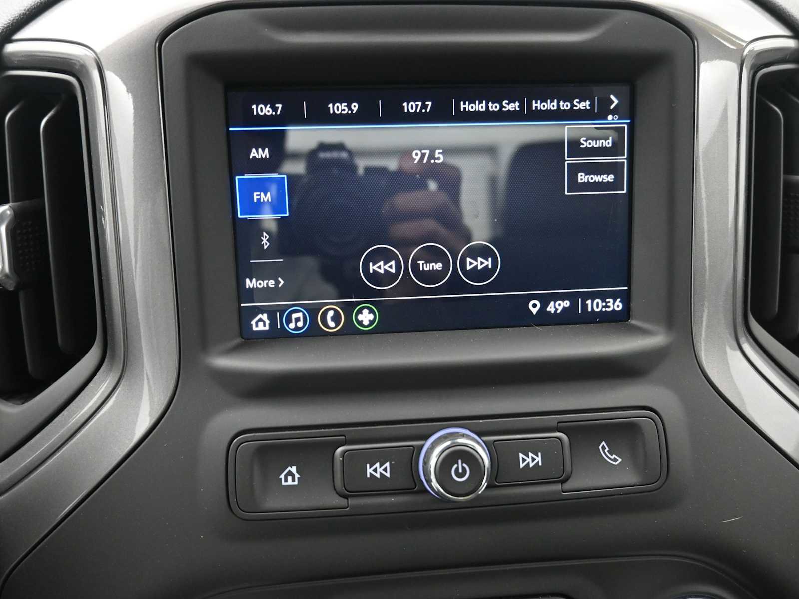 Used 2025 GMC Sierra 2500 Pro w/ Convenience Package image 16