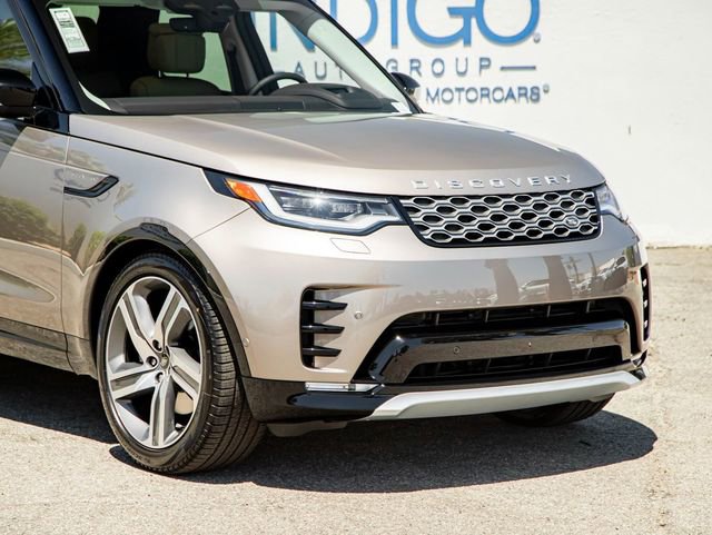 New 2025 Land Rover Discovery Metropolitan Edition AWD/4WD image 5