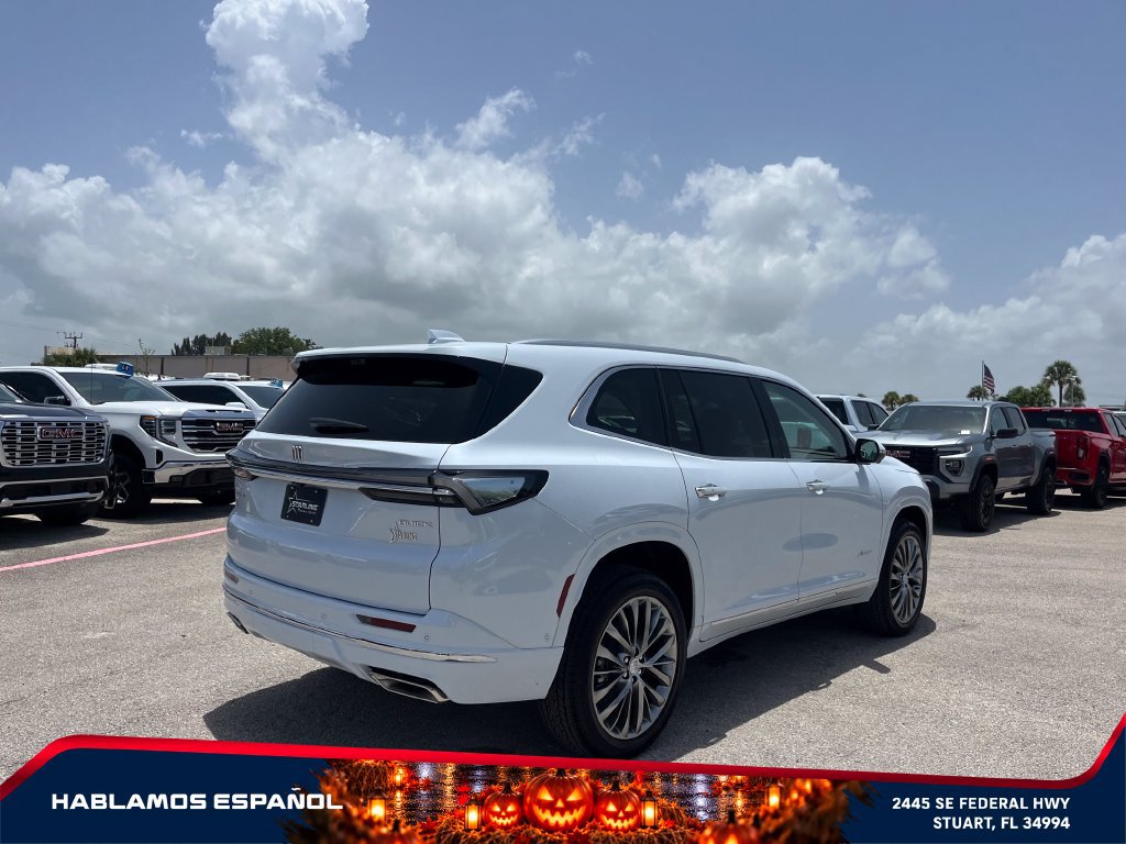 New 2026 Buick Enclave Avenir w/ Super Cruise Package AWD/4WD image 7