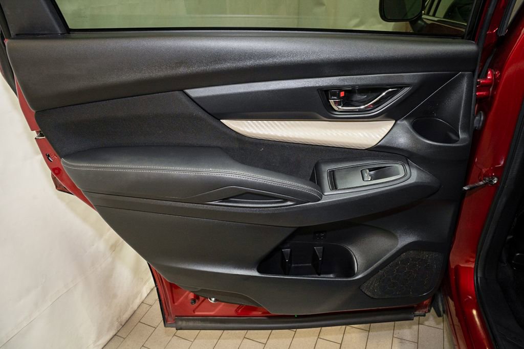 Used 2019 Subaru Ascent Premium image 12