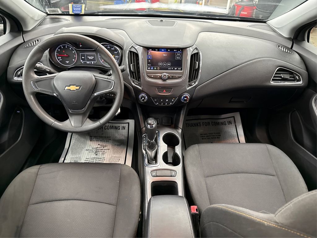 Used 2019 Chevrolet Cruze LS image 20