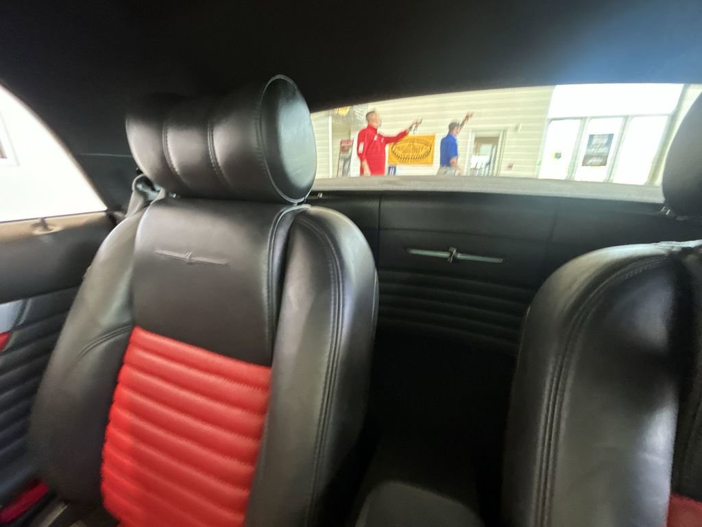 Used 2002 Ford Thunderbird RWD image 14