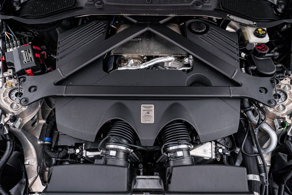 New 2026 Aston Martin V8 Vantage S image 37