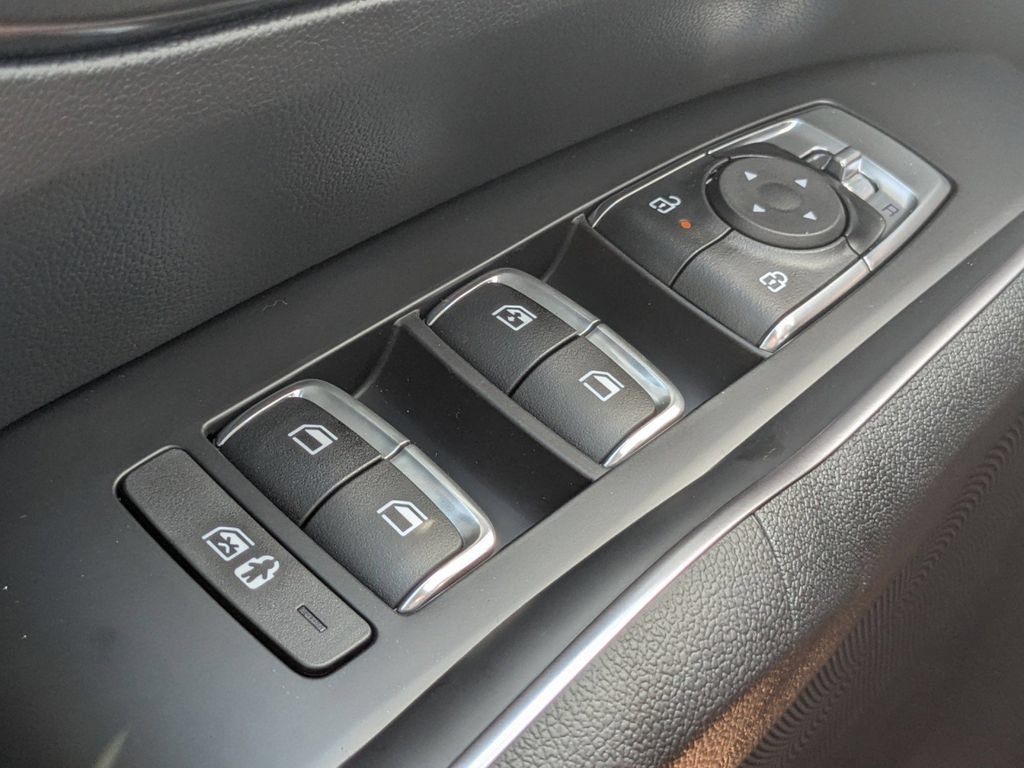 Used 2025 Kia Sorento EX AWD/4WD image 24