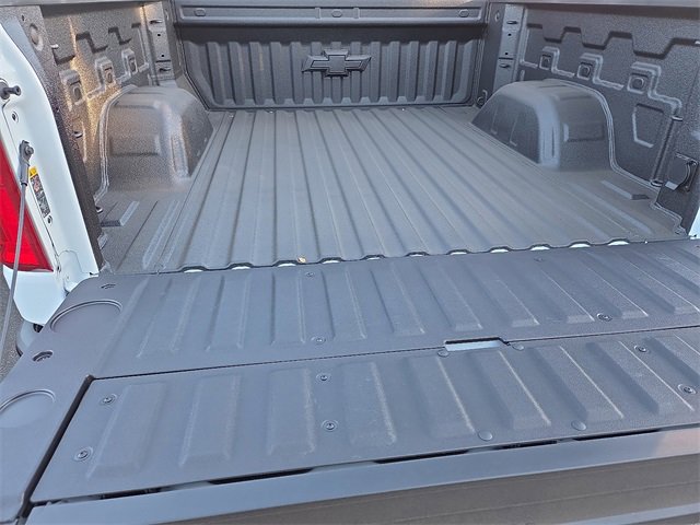 New 2026 Chevrolet Silverado 1500 ZR2 image 8