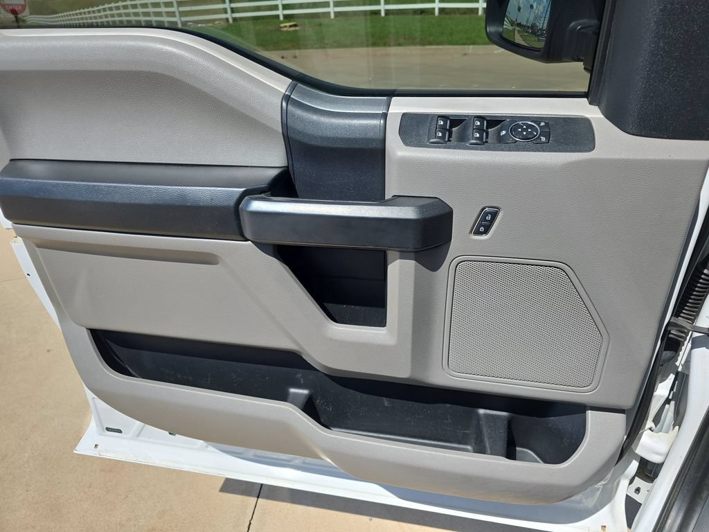 Used 2017 Ford F350 XL w/ Power Equipment Group RWD image 27