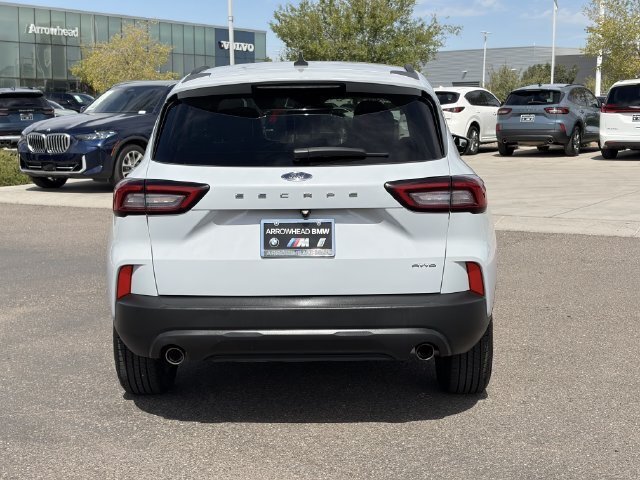 Used 2025 Ford Escape ST-Line Select AWD/4WD image 7