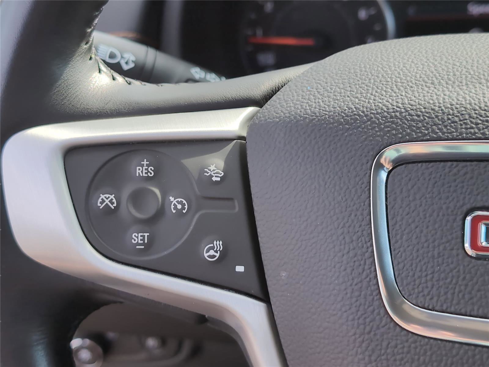 Used 2021 GMC Terrain SLT image 22