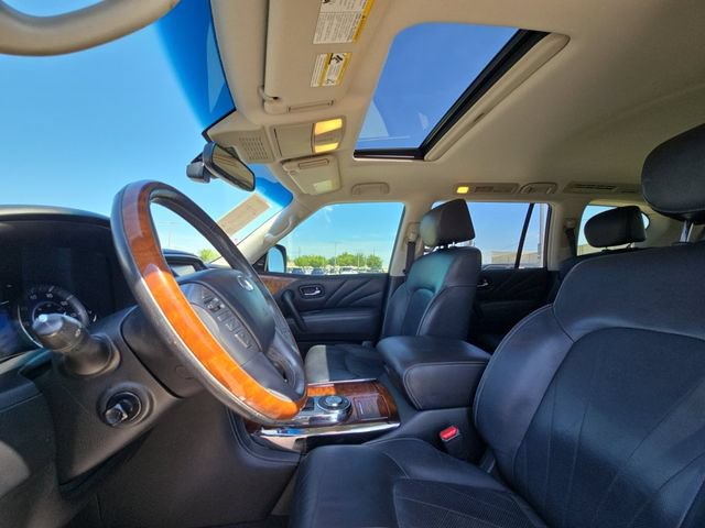 Used 2017 INFINITI QX80 2WD w/ Deluxe Technology Package image 7