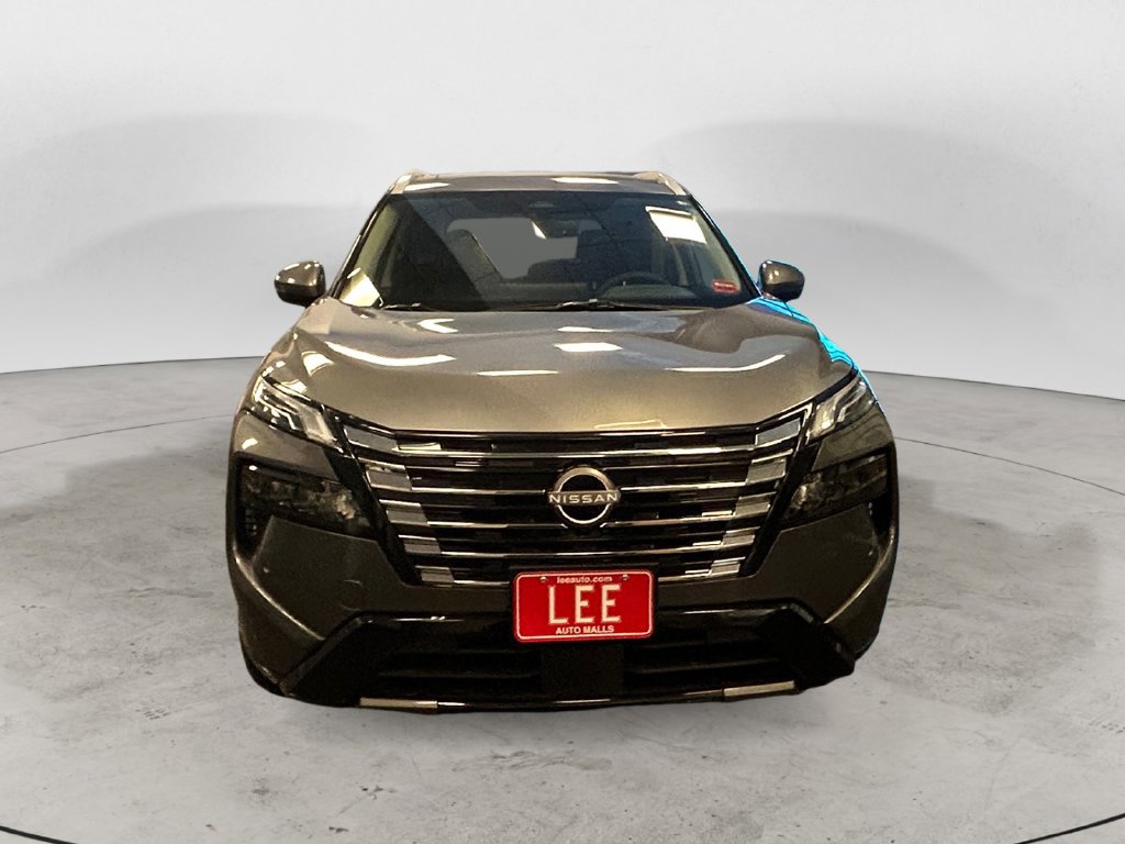 Used 2026 Nissan Rogue Platinum AWD/4WD image 9
