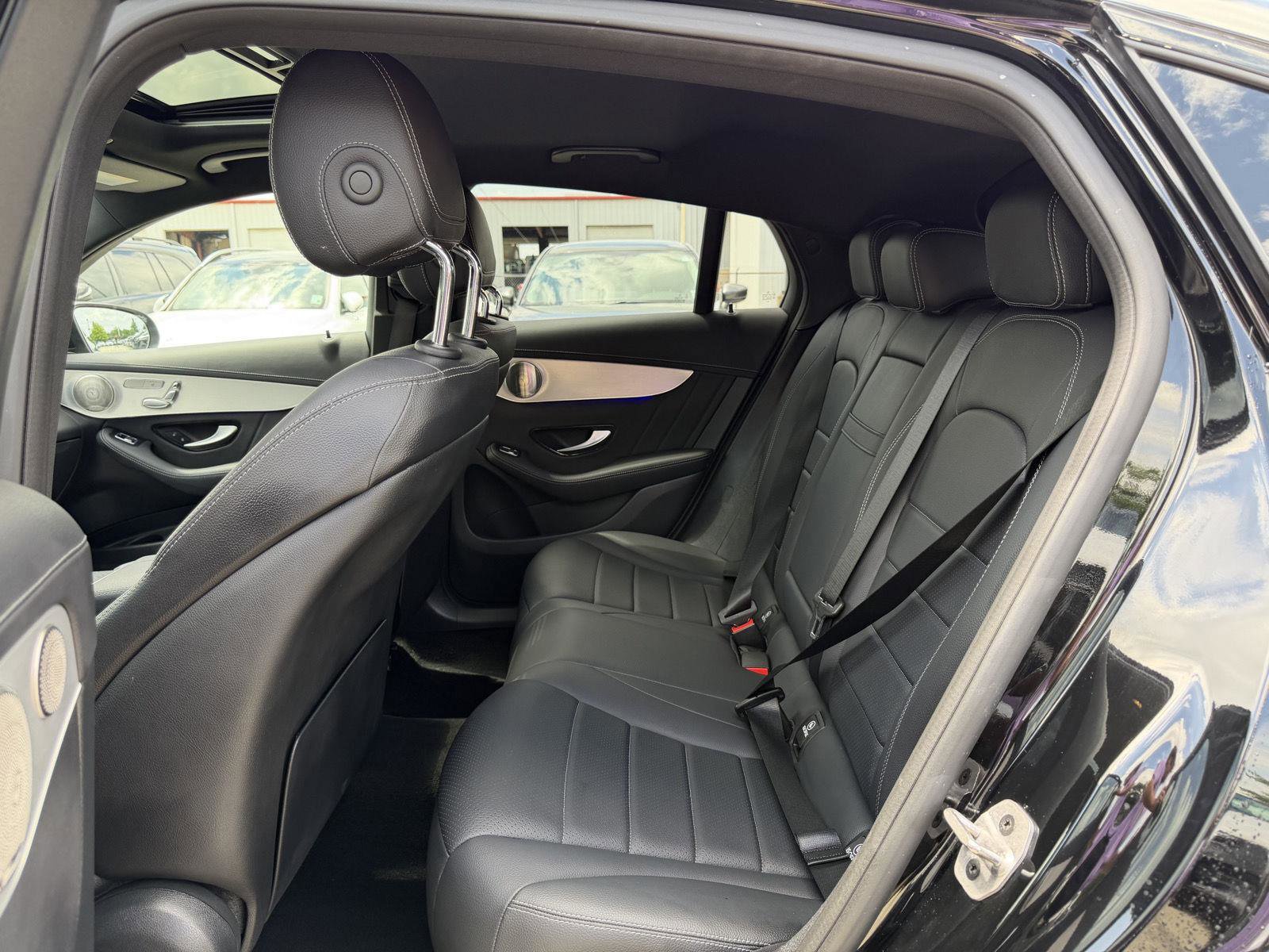 Certified 2023 Mercedes-Benz GLC 300 4MATIC Coupe image 17