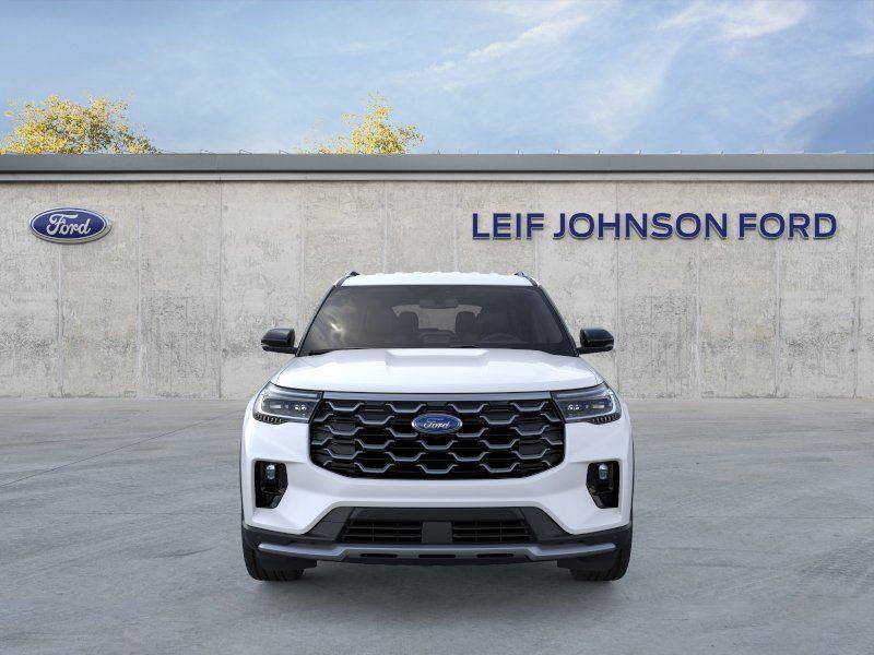 New 2026 Ford Explorer Platinum w/ LUX Leather Package AWD/4WD image 6