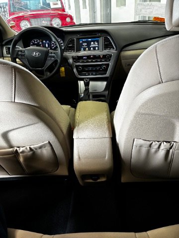 Used 2017 Hyundai Sonata SE image 33