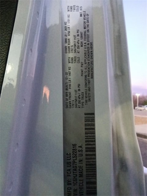 Used 2023 Jeep Gladiator Sport image 32