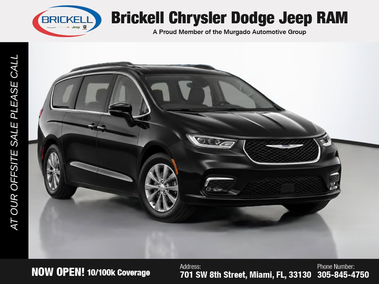 Used 2024 Chrysler Pacifica Touring-L FWD image 2
