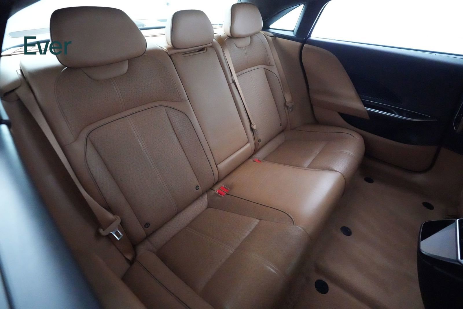 Used 2023 Lucid Air Grand Touring image 5