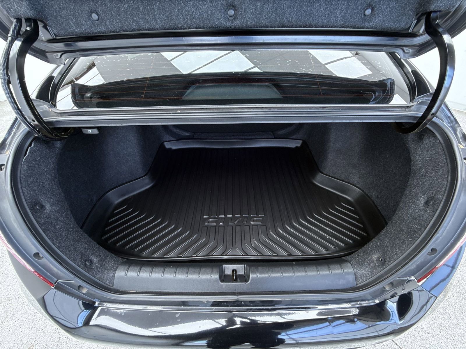 Used 2020 Honda Civic LX image 41