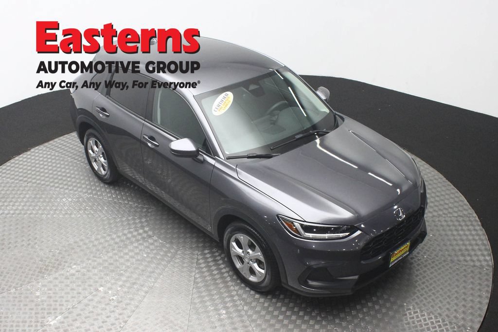Used 2023 Honda HR-V LX image 3