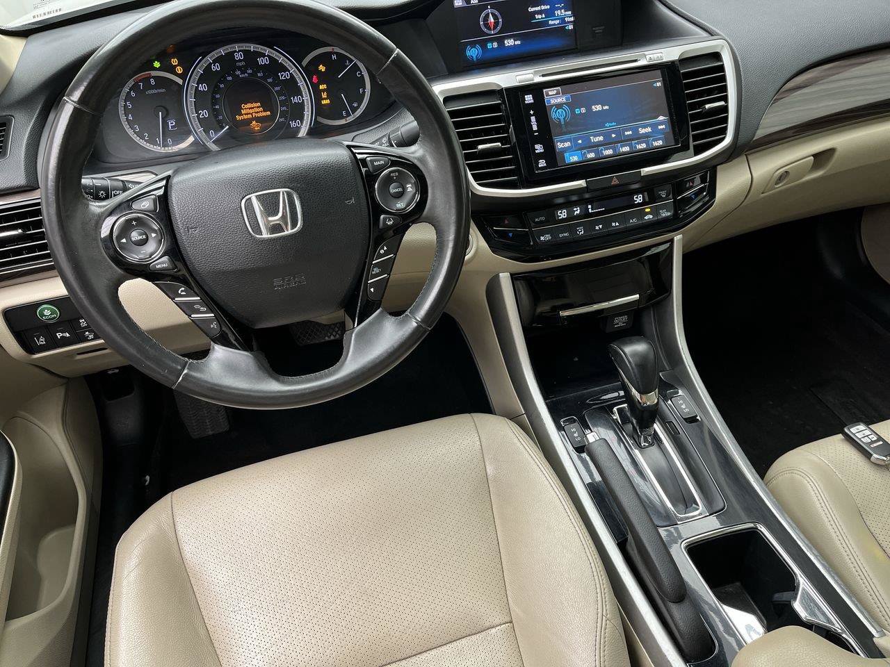 Used 2017 Honda Accord Touring image 13