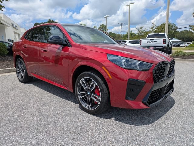 New 2026 BMW X2 xDrive28i w/ Technology Package AWD/4WD image 3