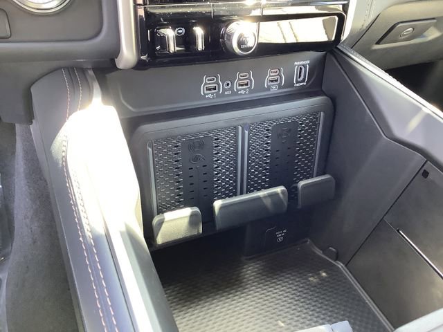 Used 2025 RAM 1500 Tungsten w/ Trailer Tow Group AWD/4WD image 19