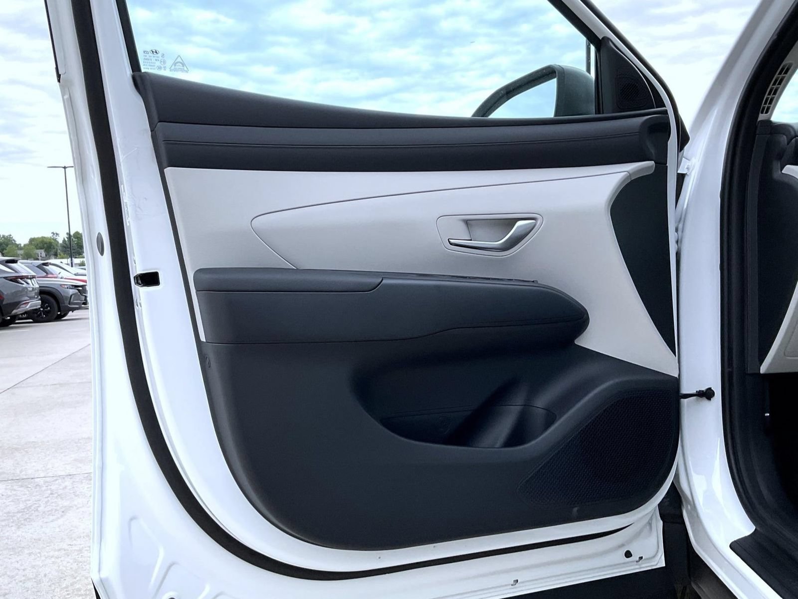 New 2026 Hyundai Tucson Blue SE AWD/4WD image 9