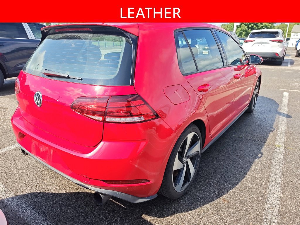 Used 2018 Volkswagen GTI SE FWD image 4