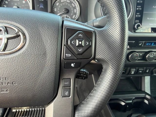 Used 2022 Toyota Tacoma TRD Sport w/ TRD Premium Sport Package AWD/4WD image 27